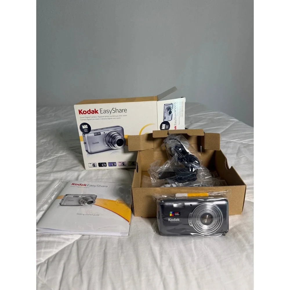 Kodak EasyShare V1003 10.0MP Digital Camera Grey 3x Zoom Retro Digicam Boxed